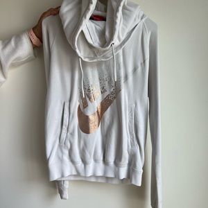 🤍🤍NIKE Womens Hoodie with Cowl Neck